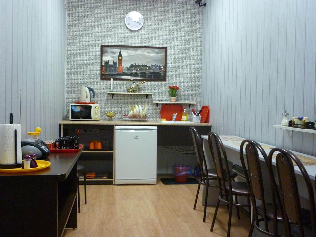 Hostel 3 Stars Na Oktyabryskoy Vitebsk Exterior photo