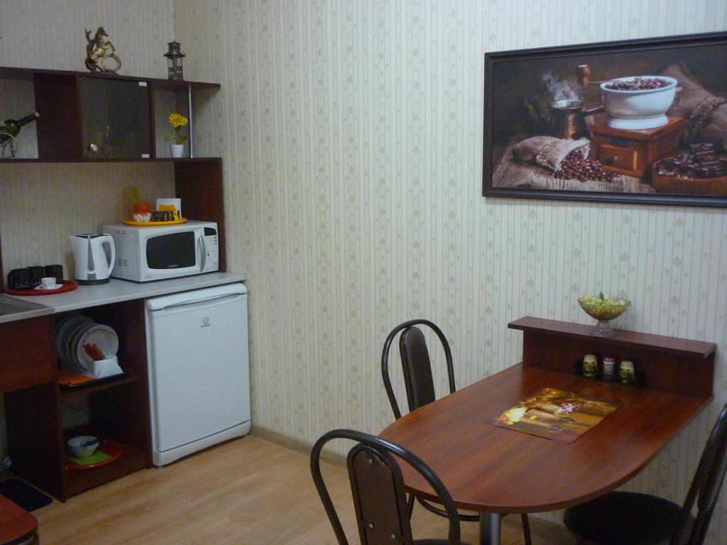 Hostel 3 Stars Na Oktyabryskoy Vitebsk Exterior photo